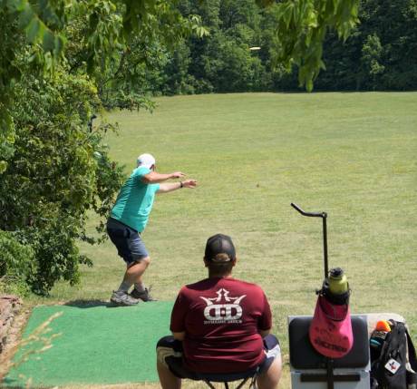 disc_golf_in_action_1.jpg