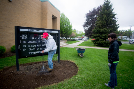 dayofcaring2015-10.jpg