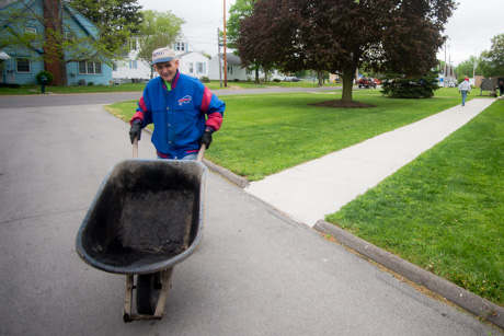dayofcaring2015-9.jpg