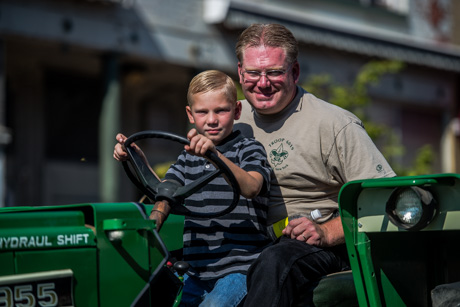 oakfieldparade2016-7.jpg