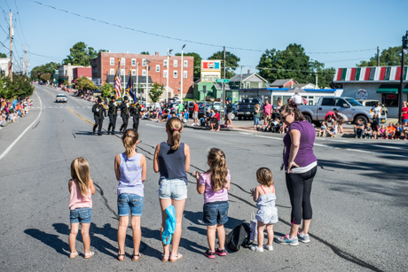 oakfieldparade2016.jpg