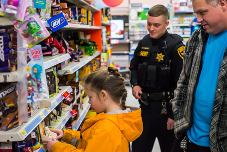 shopcopdec172017-2.jpg
