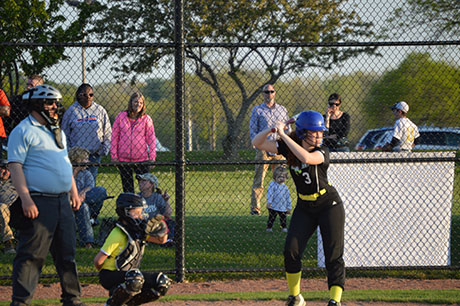 dsc_0008softball.jpg