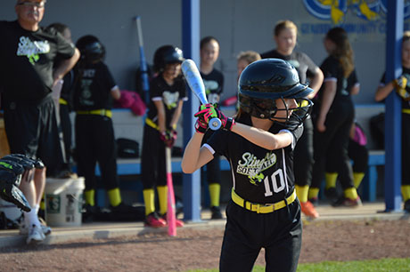 dsc_0784softball.jpg