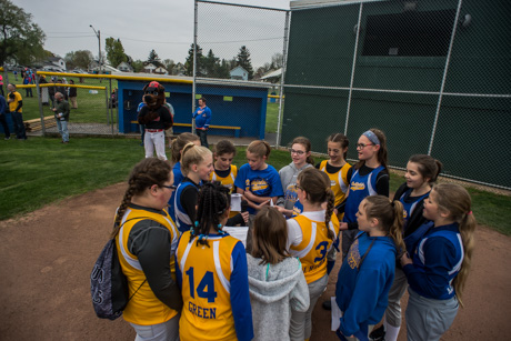 oakfieldlittleleagueapril2921017-10.jpg