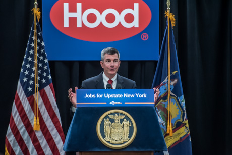cuomohood2017-2.jpg