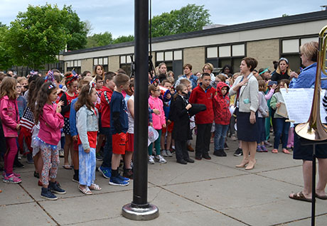 jk.x1.flagdayatflagpole.15.jpg