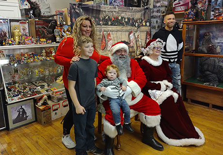 foxprowl_santa2021.jpg