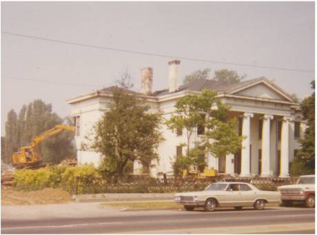 picture_2_richmond_mansion.jpg