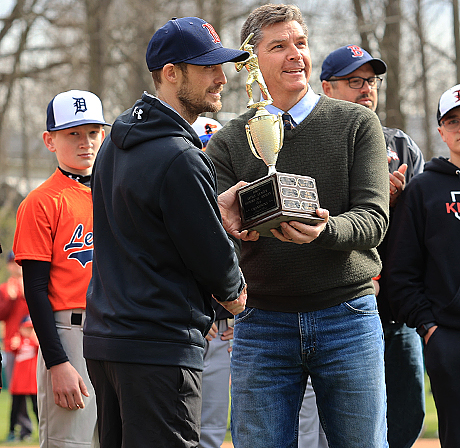 red_sox_coach_accepts_2021_trophy.jpg