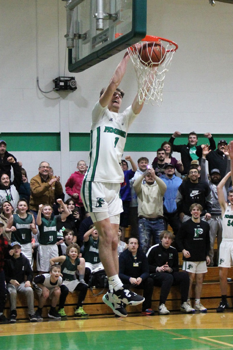 caden_dunk_1000_points_2.jpg