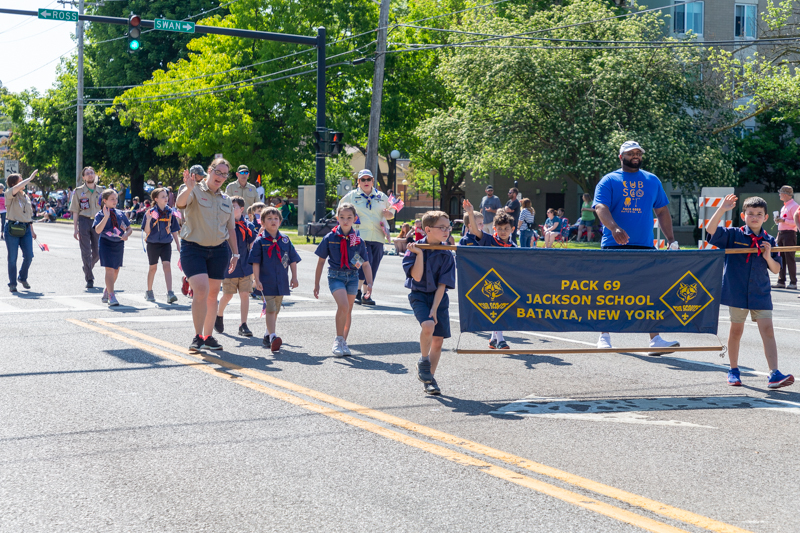 Jackson School Cub Pack 69, Batavia Memorial Day Parade