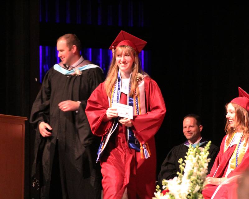 bb-grads_grad-receives-scholarship.jpg