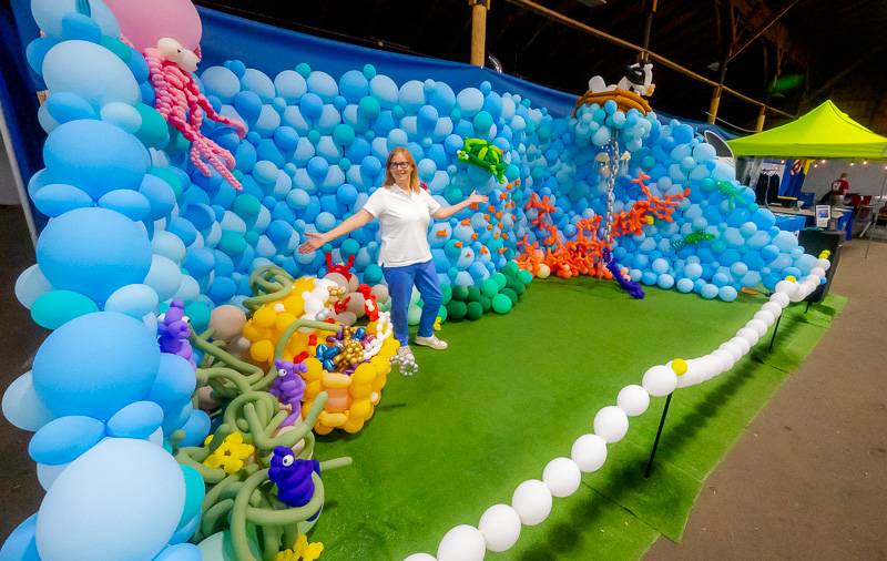 Janice Spagnola, the "balloon lady," 