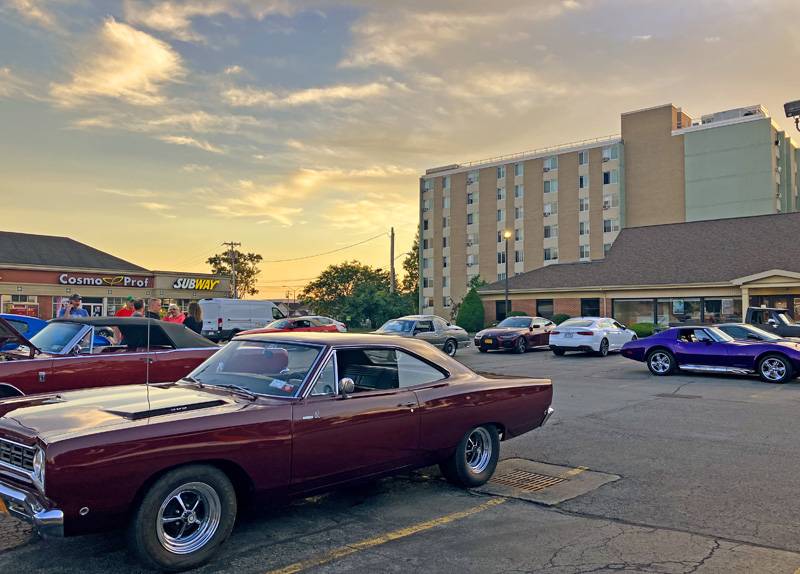 classic cars in Batavia