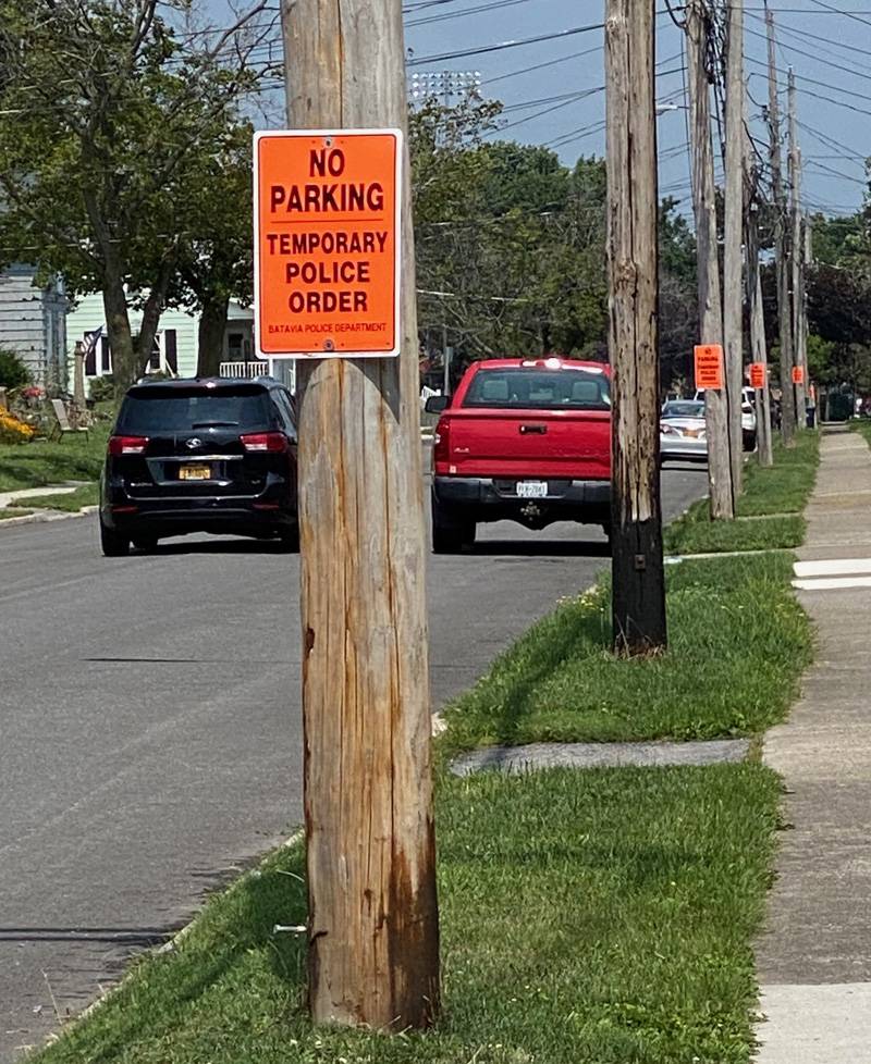 No parking on Bank St