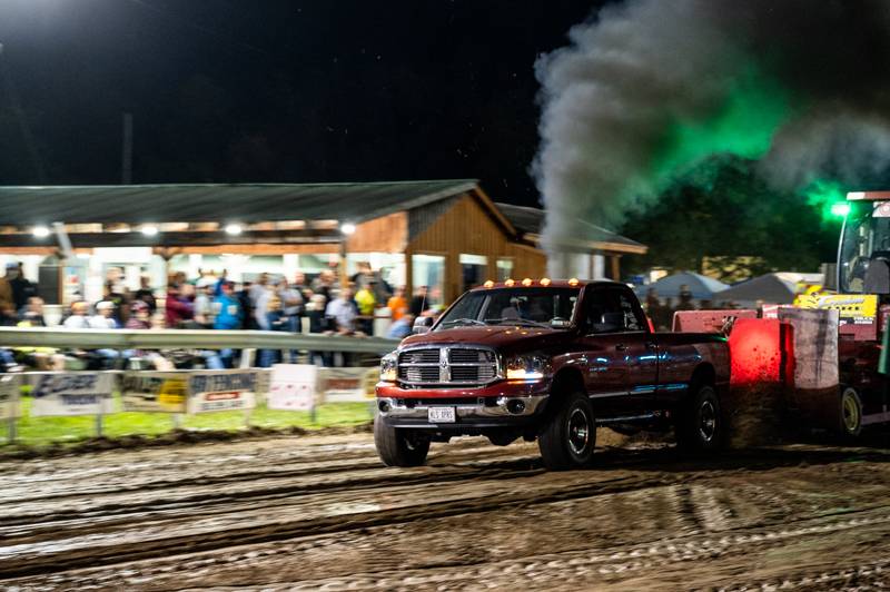 alexander steam show friday night tractor pulls