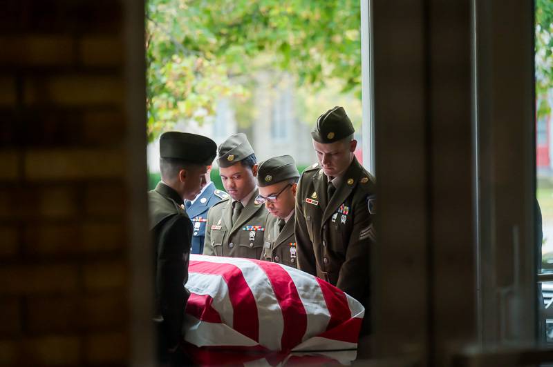 memorial-service-capt.-tyler-nixon