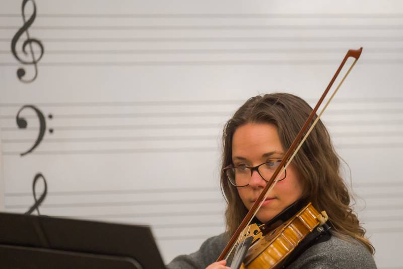 genesee symphony orchestra holiday rehersal 2023