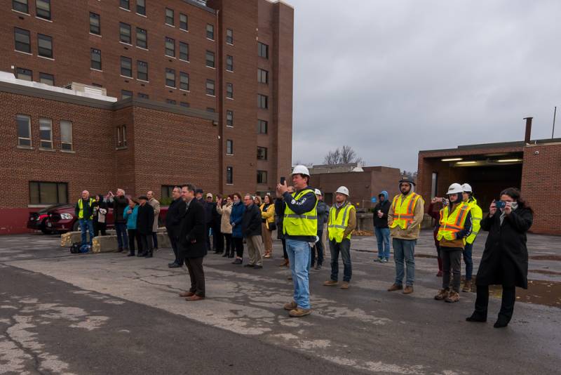 health living topping off nov. 2023