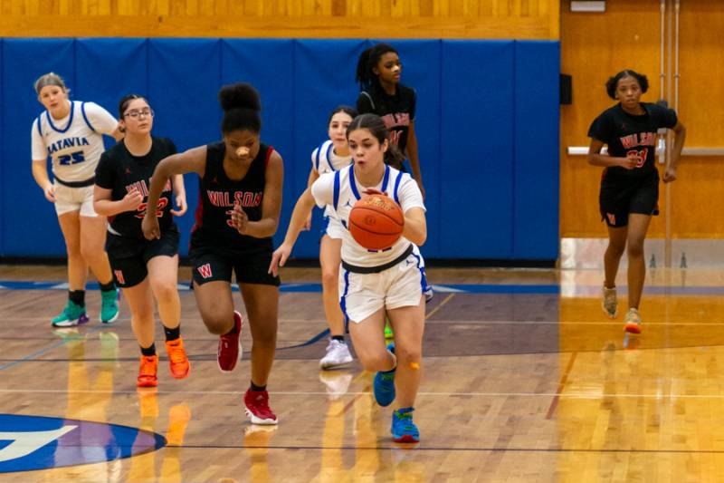 Erika Gibbs created another fast break by Batavia. Photo by Steve Ognibene