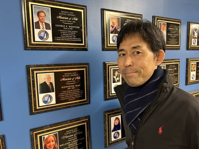Hiro with Ken Hay plaque