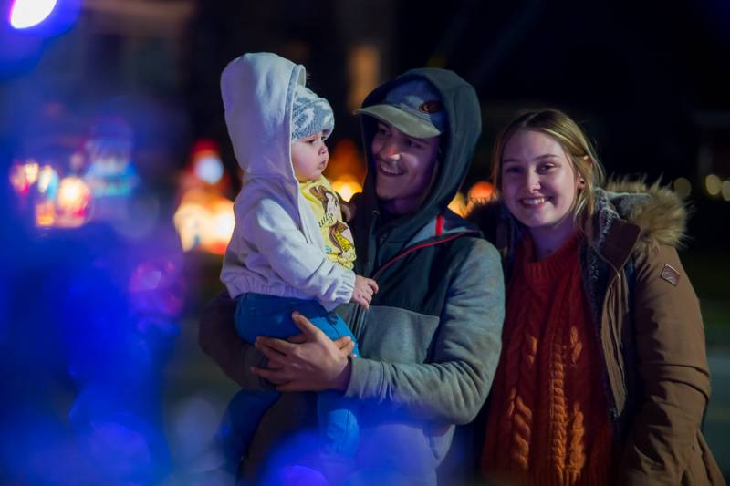 oakfield christmas tree lighting