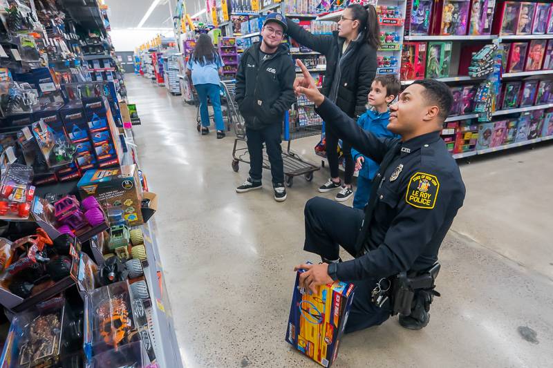 Ga. Walmart will include a mini police station to thwart theft