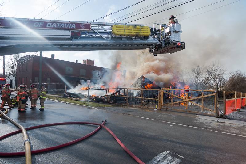 swan street fire