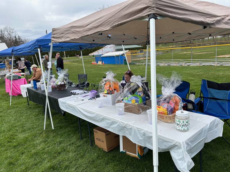 Vendors at Oakfield eclipse
