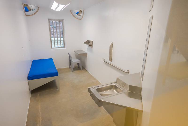 new-jail-tour-genesee-county