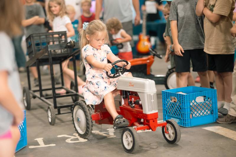 small-fry-tractor-pull-fair