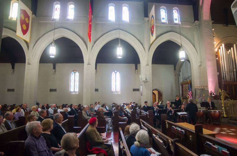 st. james in pews