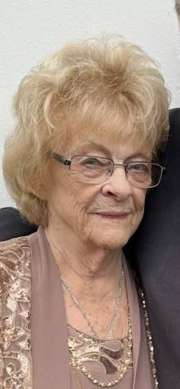 Donna Mae Reinhardt