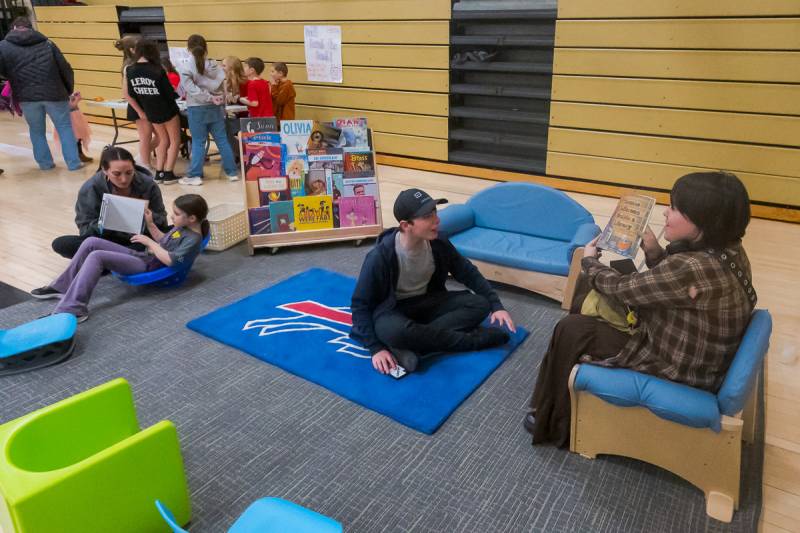 reading fair at Le Roy Wolcott School