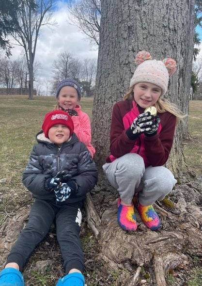 2022-kiwanis-easter-egg-hunt-photo-from-past-hunt2.jpg