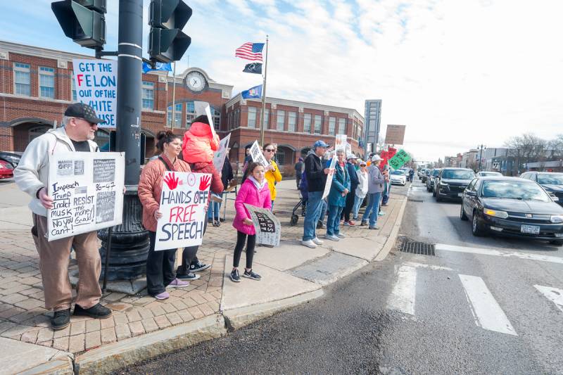 anti-trump-protest batavia ny