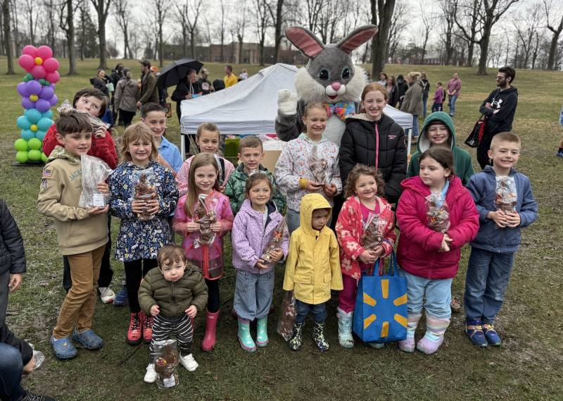 Kiwanis easter egg hunt 2025