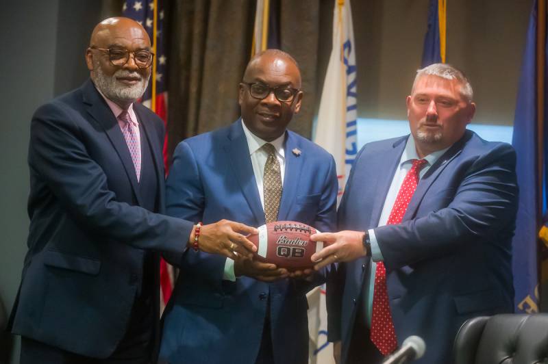 byron-brown-football-otb