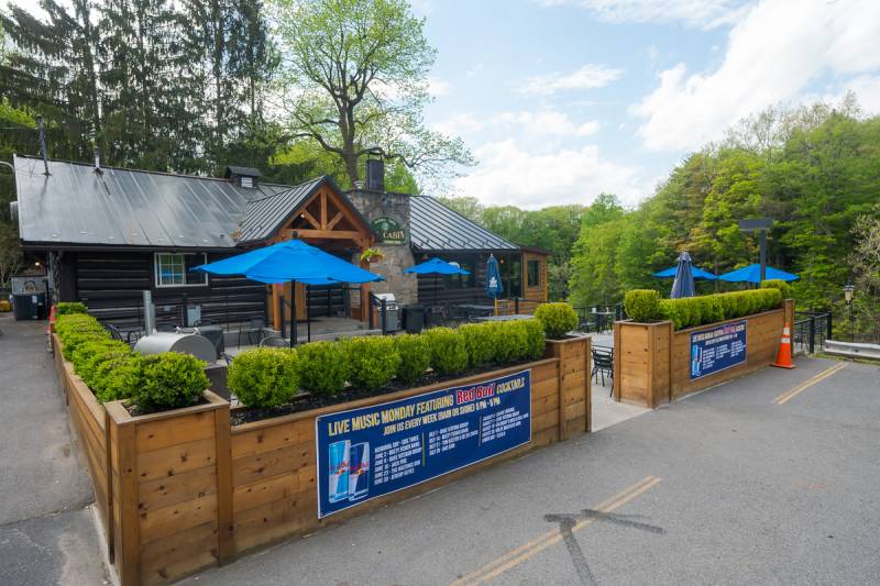 Log Cabin Restaurant