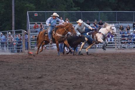 attica_rodeo_thursday_night_4.jpg