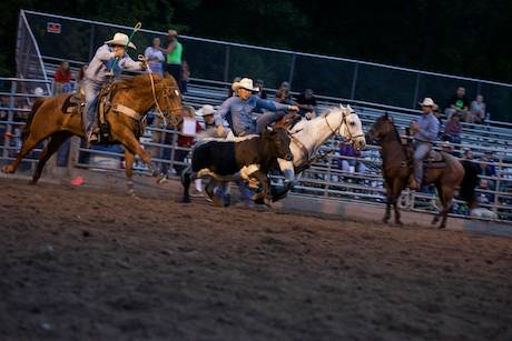 attica_rodeo_thursday_night_6.jpg