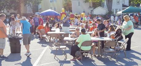 picnic_in_the_parking_lot.jpg