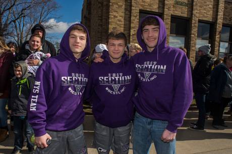 alexanderwrestlers2017.jpg