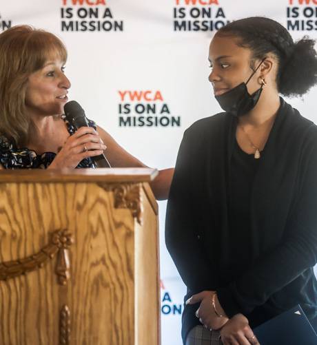 ywcawomeninspire2022-5.jpg