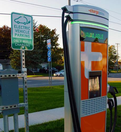 quicklee-s-announce-ev-fast-charging-station-at-batavia-location-the