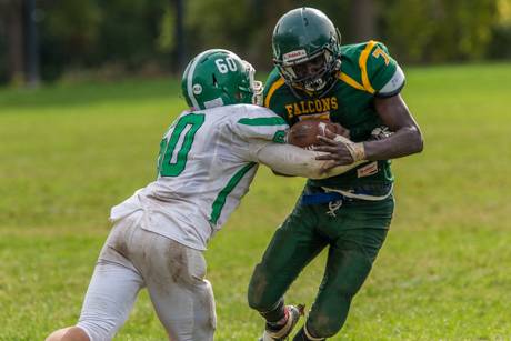 pembroke_varsity_football_at_cg_finney_20161008-3956.jpg